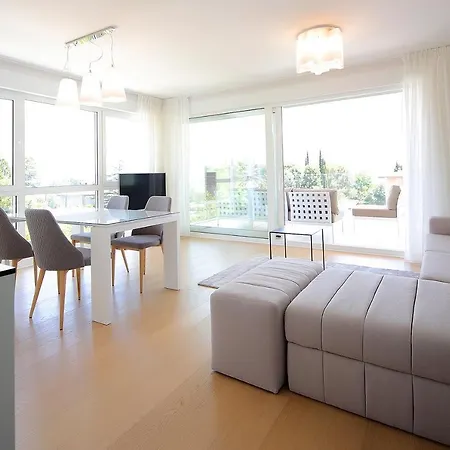 New With Swimming Pool Near The Apartment *