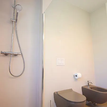 Apartment New With Swimming Pool Near The *